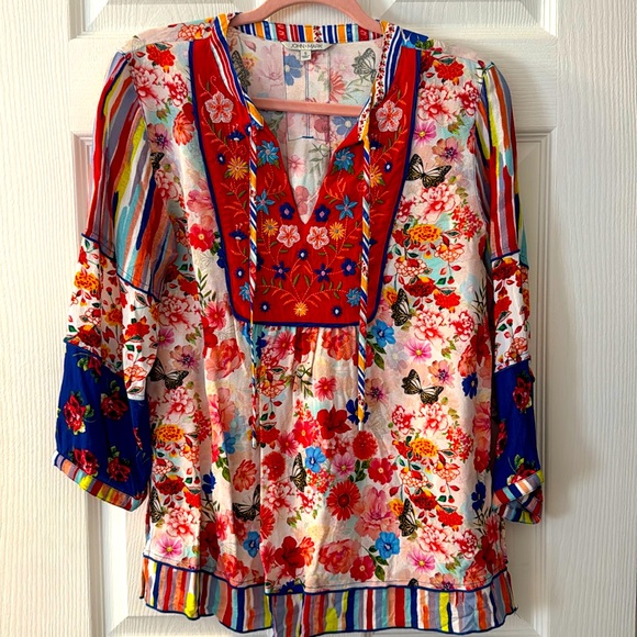 John • Mark Blouse - Picture 1 of 1
